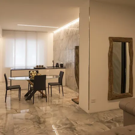 Apartman Panvinio 25 - Royal Welcome *