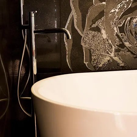 Panvinio 25 - Royal Welcome Apartman *