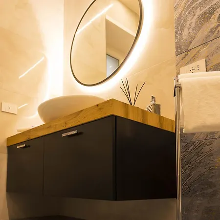 Panvinio 25 - Royal Welcome Apartment Verona